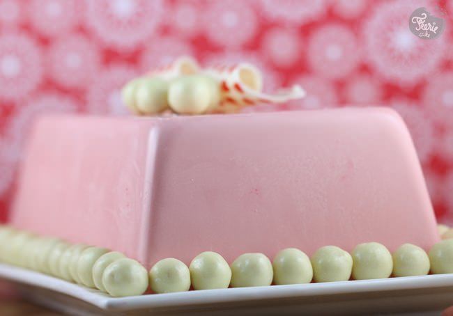 Bûche glacée au mascarpone et fruits rouges