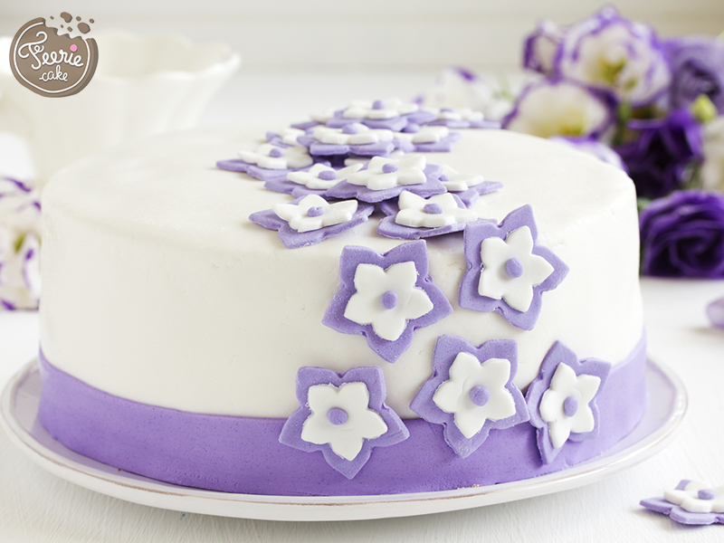 pâte à sucre gâteau violet