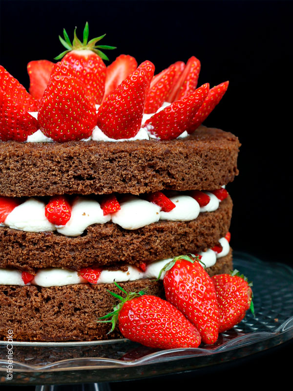 Top 10 des meilleures recettes de gâteau au chocolat : Recette du layer cake chocolat fraise et mascarpone