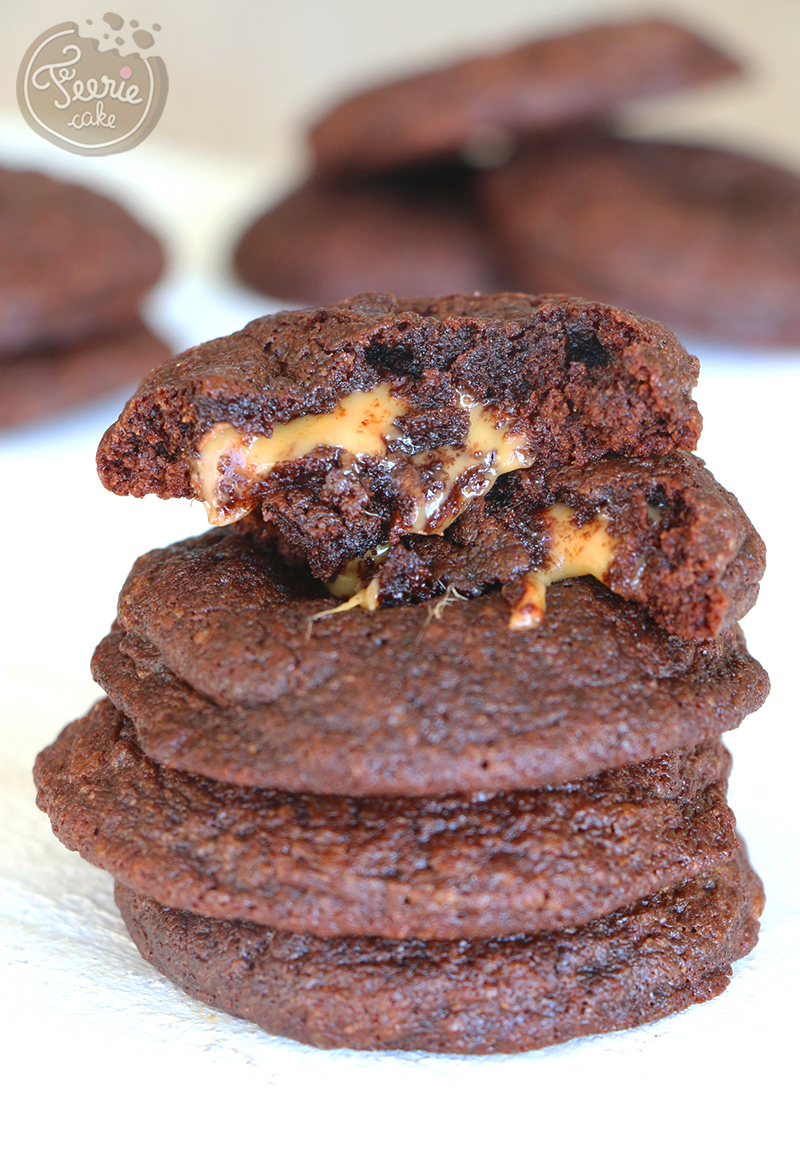 Cookies chocolat fourrés au caramel