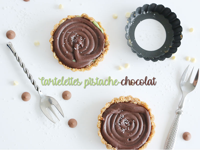 Tartelettes de Féerie Cake chocolat pistache réalisées avec des moules à tartelettes Kitchen Craft