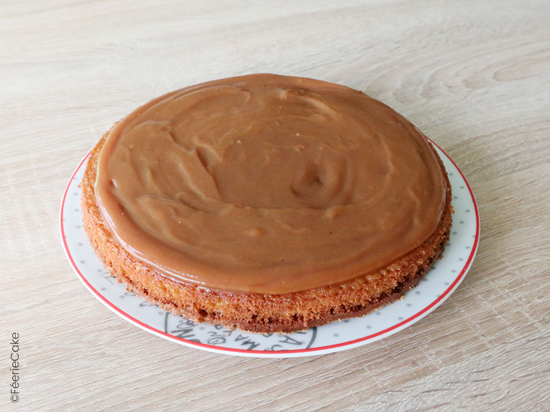 Caramel de l'entremet chocolat, noisettes et caramel