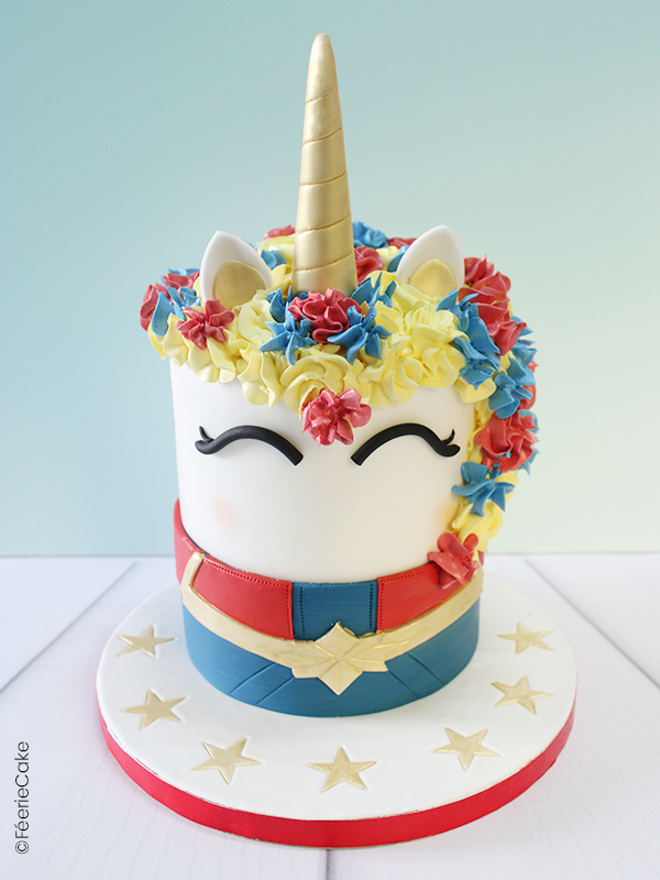 Licorne Captain Marvel En Pate A Sucre Feerie Cake